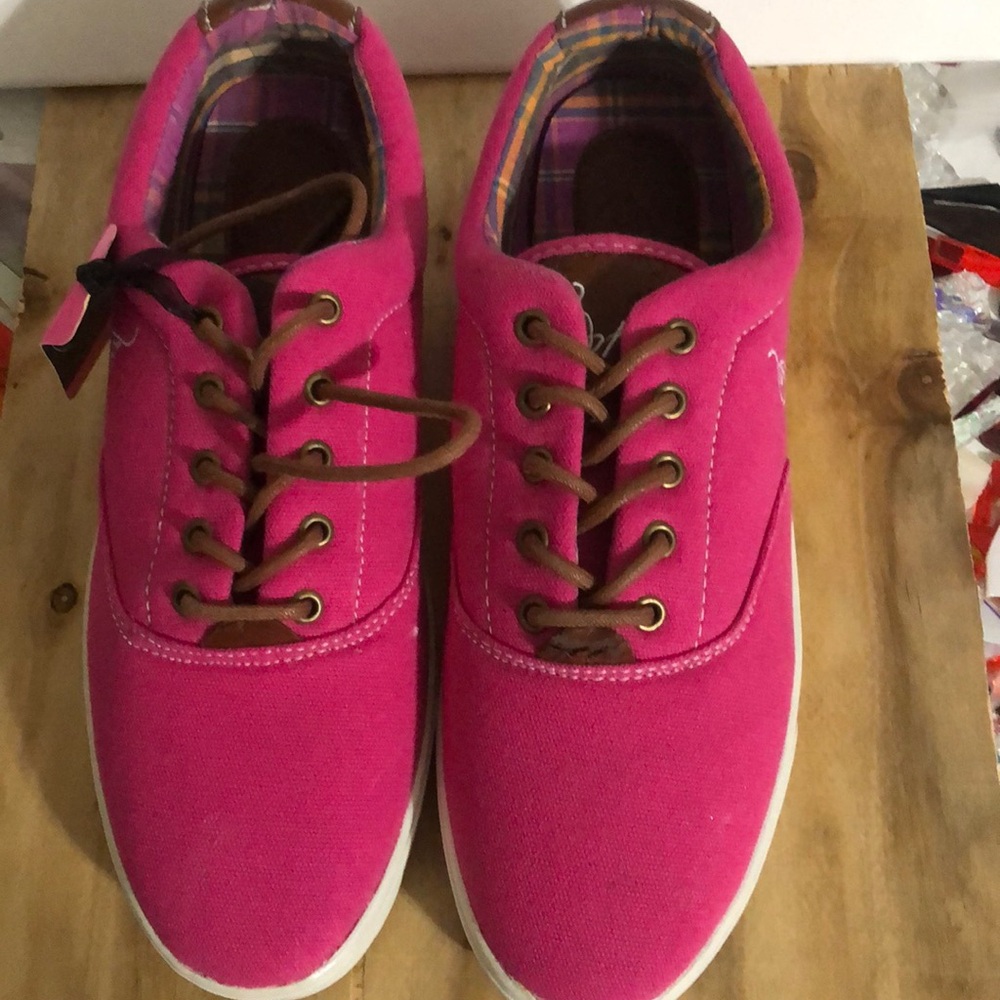 Baby Phat Women’s Pink Sneakers Size :10  NWT